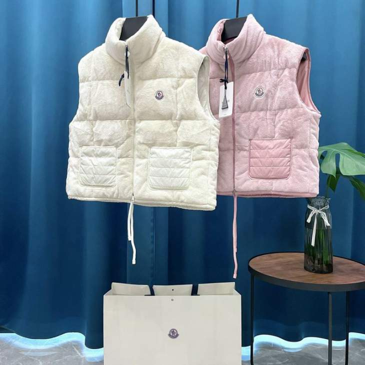 Picture of Moncler Down Jackets _SKUMonclersz1-4xetr13937131